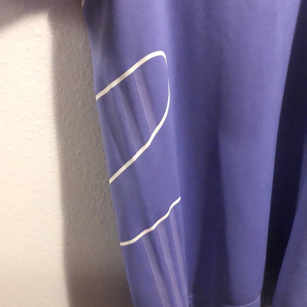 Sweater - Picture 4 of 4